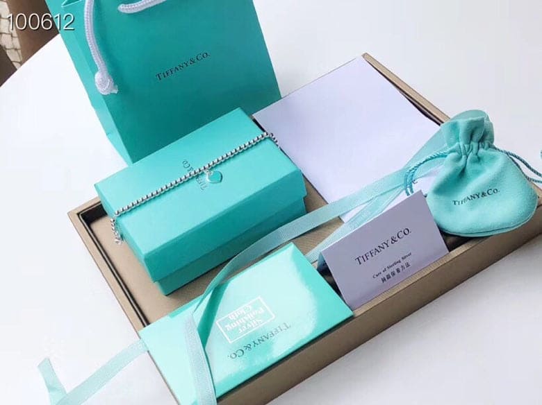 18K Return to Tiffany Blue Heart Tag Bead Bracelet